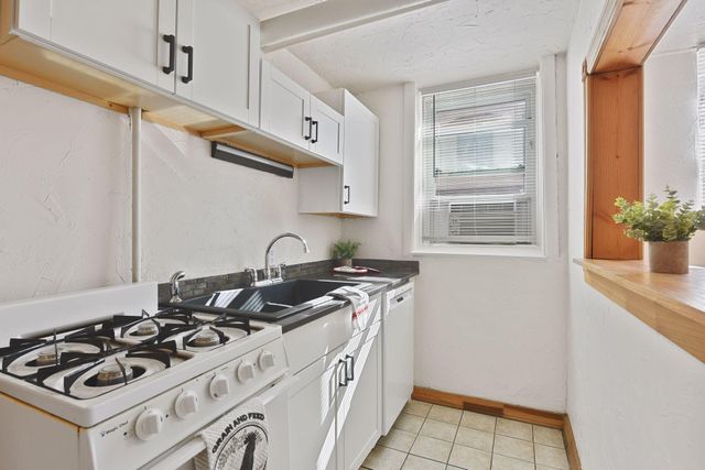 1917 Emerson Avenue A1, Minneapolis, MN 55408