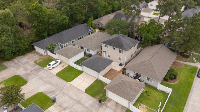 26872 Wellington Court, Kingwood, TX 77339