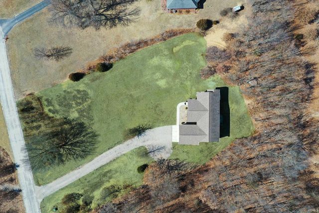 6978 E Fox Crossing, Knox, IN 46534