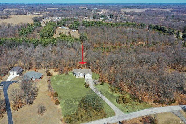 6978 E Fox Crossing, Knox, IN 46534