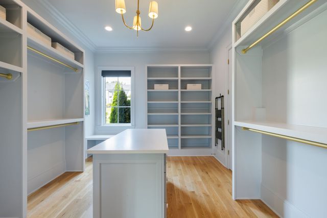 9289 Fordham Dr, Brentwood, TN 37027