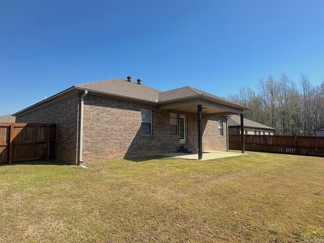 62 Grand Stand Drive, Austin, AR 72007