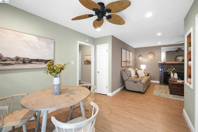 22643 Valley View Dr, Hayward, CA 94541