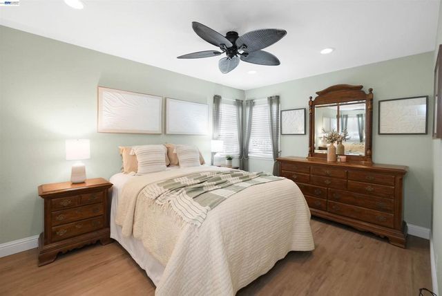 22643 Valley View Dr, Hayward, CA 94541