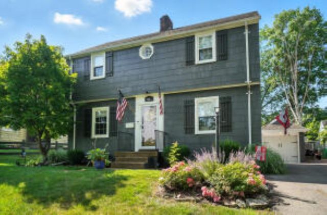 607 N Tanglewood Drive, Springfield, OH 45504