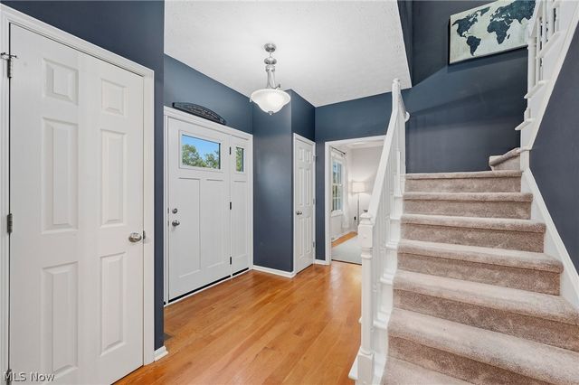17877 Princeton Circle, Strongsville, OH 44149