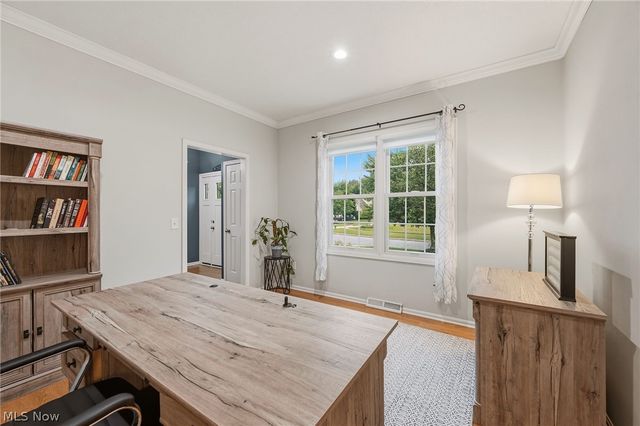17877 Princeton Circle, Strongsville, OH 44149