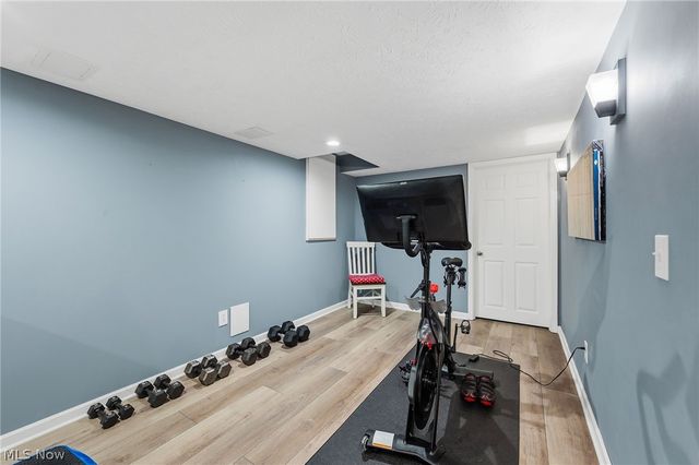 17877 Princeton Circle, Strongsville, OH 44149