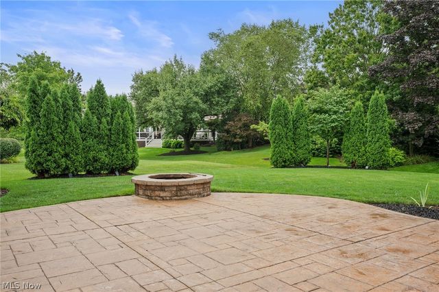17877 Princeton Circle, Strongsville, OH 44149