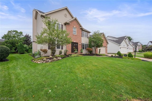 17877 Princeton Circle, Strongsville, OH 44149