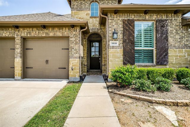 1018 Hoxton Lane, Forney, TX 75126