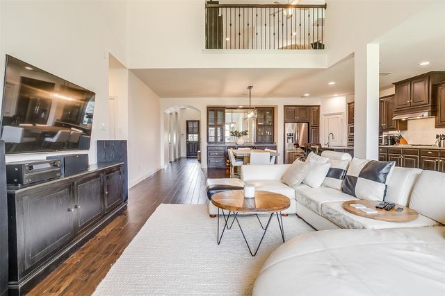 1018 Hoxton Lane, Forney, TX 75126