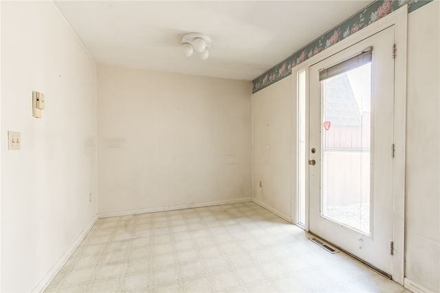 148 Penn Lane, Penfield, NY 14625