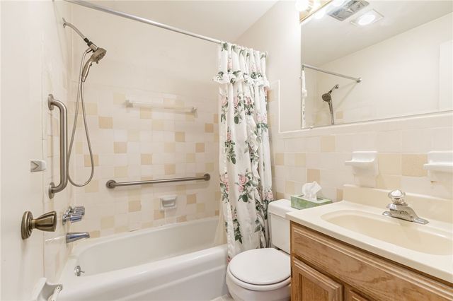 148 Penn Lane, Penfield, NY 14625