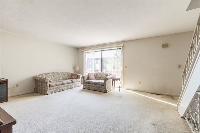 148 Penn Lane, Penfield, NY 14625