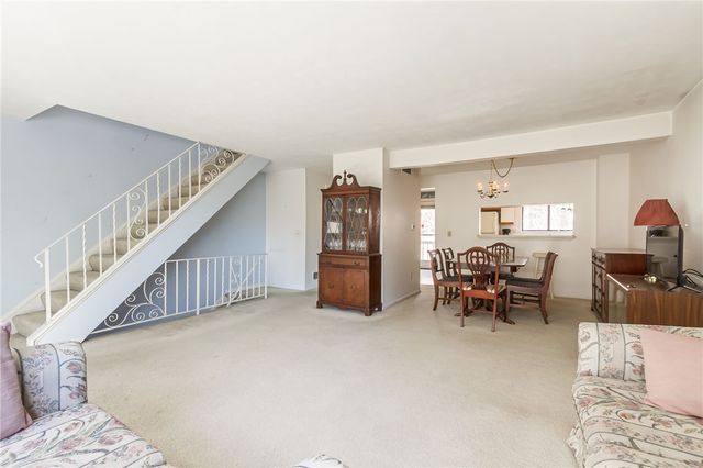 148 Penn Lane, Penfield, NY 14625