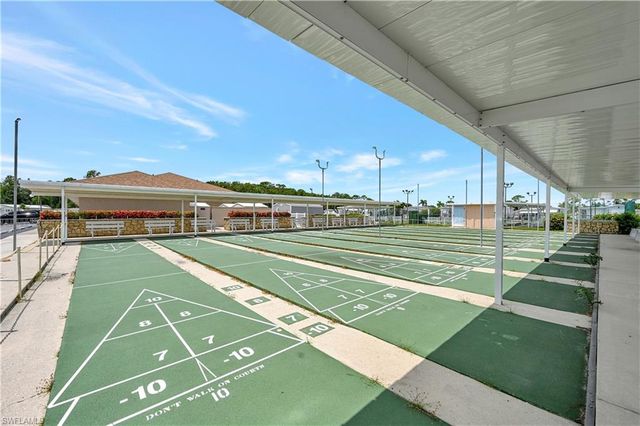 271 Caravan CIR, North Fort Myers, FL 33903