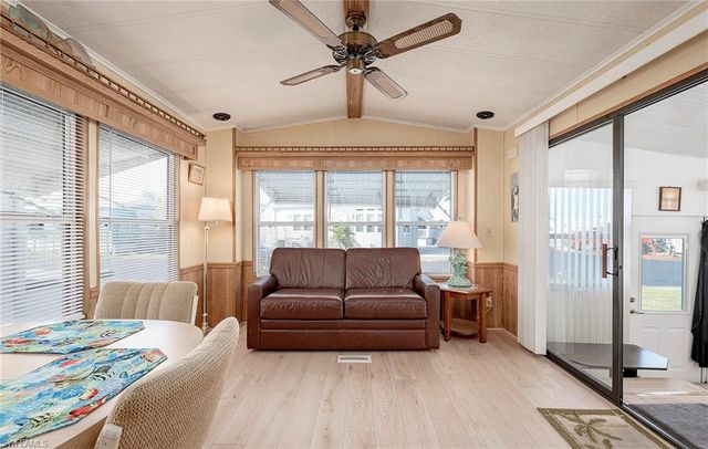 271 Caravan CIR, North Fort Myers, FL 33903