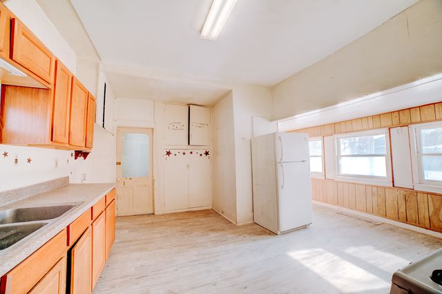 312 N 4th Street, Watseka, IL 60970