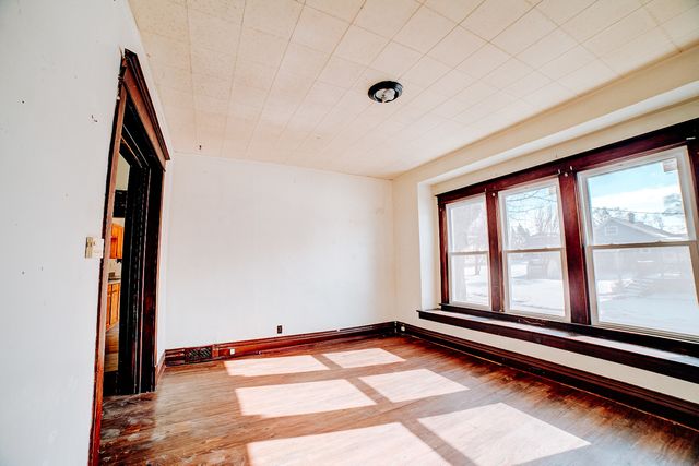 312 N 4th Street, Watseka, IL 60970