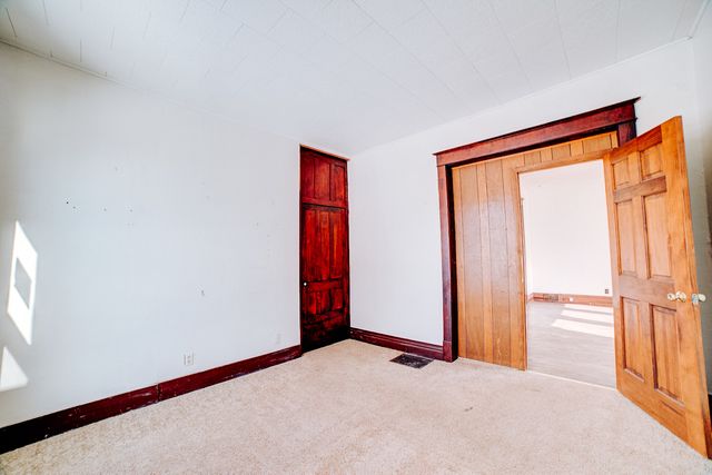 312 N 4th Street, Watseka, IL 60970