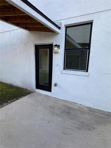 6910 DARTMOUTH AVENUE N, St Petersburg, FL 33710