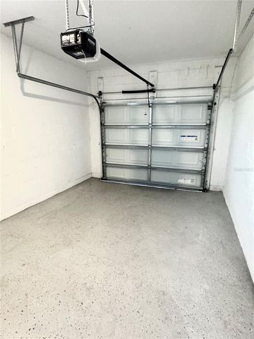 6910 DARTMOUTH AVENUE N, St Petersburg, FL 33710