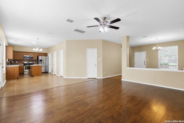 157 CARMEL DR, Cibolo, TX 78108