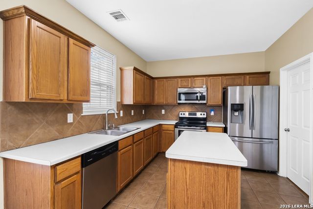 157 CARMEL DR, Cibolo, TX 78108