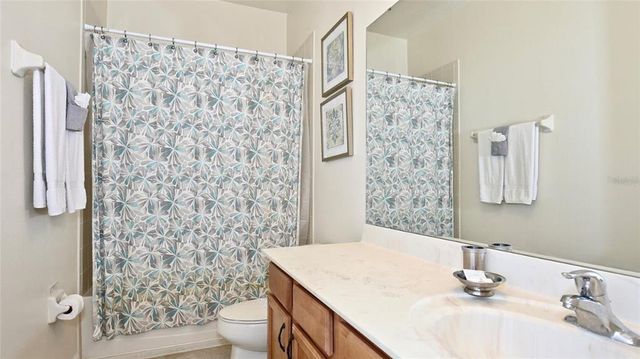 4072 OAKTREE DRIVE, Davenport, FL 33837