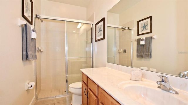 4072 OAKTREE DRIVE, Davenport, FL 33837