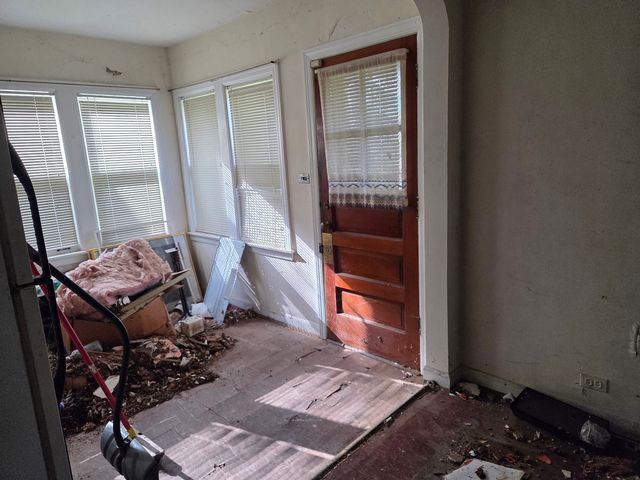 2324 N Oak Park Avenue, Chicago, IL 60707