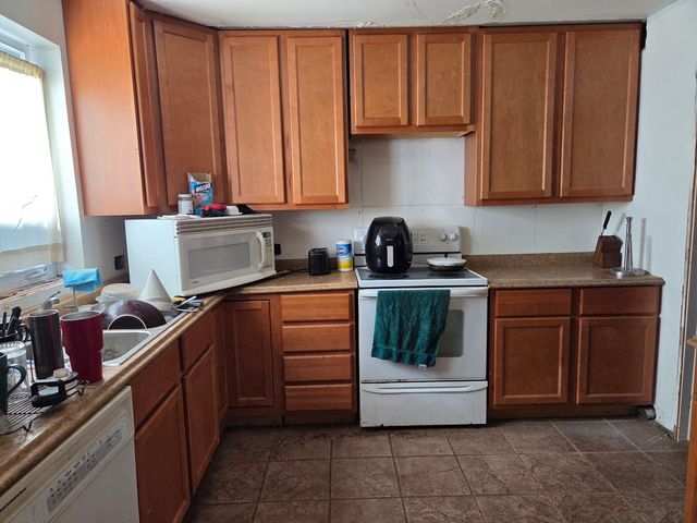 2324 N Oak Park Avenue, Chicago, IL 60707