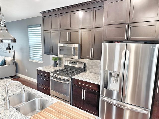 3084 Kilmer Drive, Troy, MI 48083