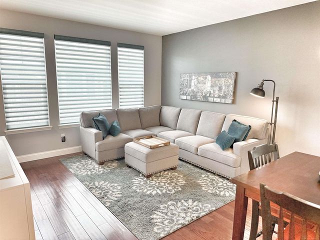 3084 Kilmer Drive, Troy, MI 48083