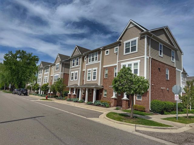 3084 Kilmer Drive, Troy, MI 48083