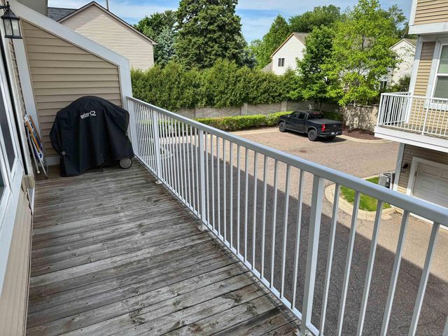 3084 Kilmer Drive, Troy, MI 48083