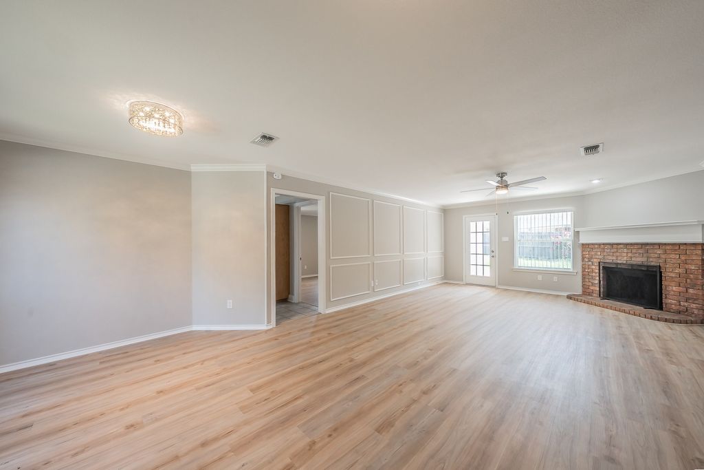 5029 Barberry Drive, Fort Worth, TX 76133 — photo 2