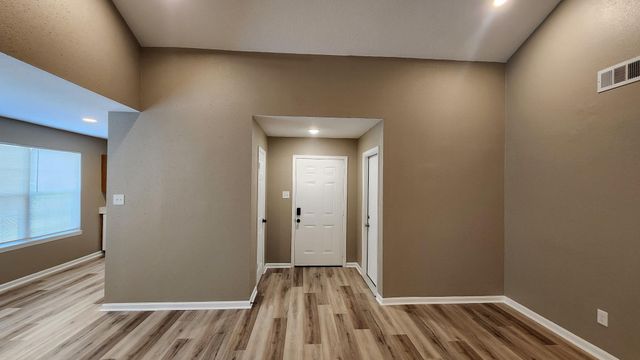 10735 Parkland Woods Drive, Sugar Land, TX 77498