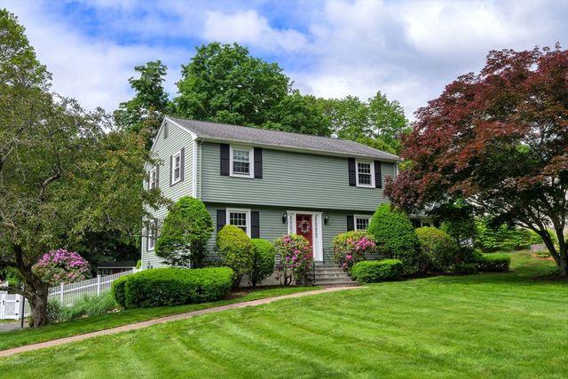 3 Birchwood Drive, Southborough, MA 01772