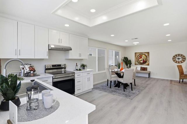 1274 MAYHEW, San Jose, CA 95121