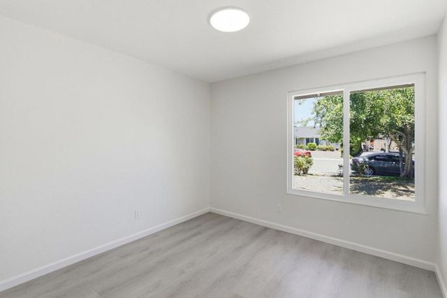 1274 MAYHEW, San Jose, CA 95121