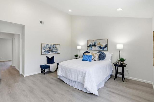 1274 MAYHEW, San Jose, CA 95121