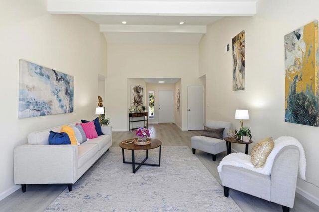 1274 MAYHEW, San Jose, CA 95121