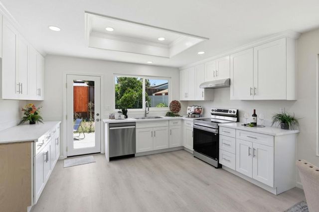 1274 MAYHEW, San Jose, CA 95121