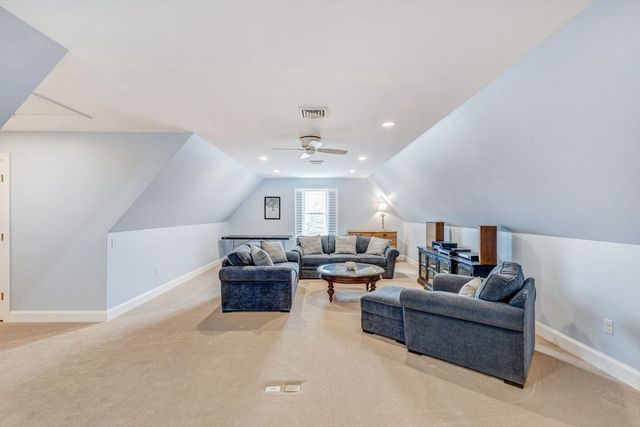 17 Aberdeen 17, Plymouth, MA 02360