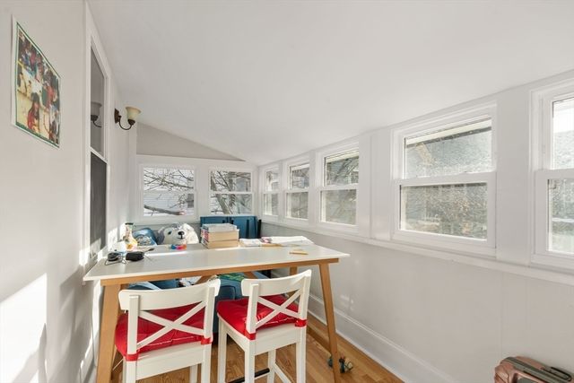 8 Seven Pines, Cambridge, MA 02140