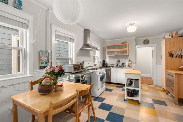 8 Seven Pines, Cambridge, MA 02140