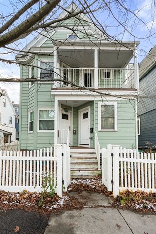 8 Seven Pines, Cambridge, MA 02140