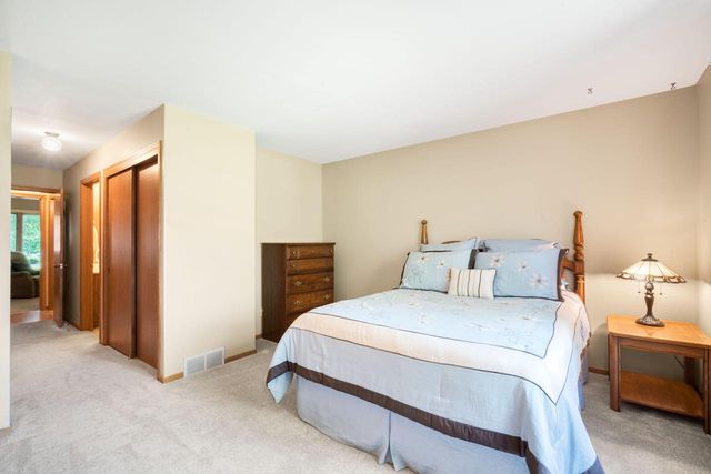 N98W17792 Sherwood COURT, Germantown, WI 53022